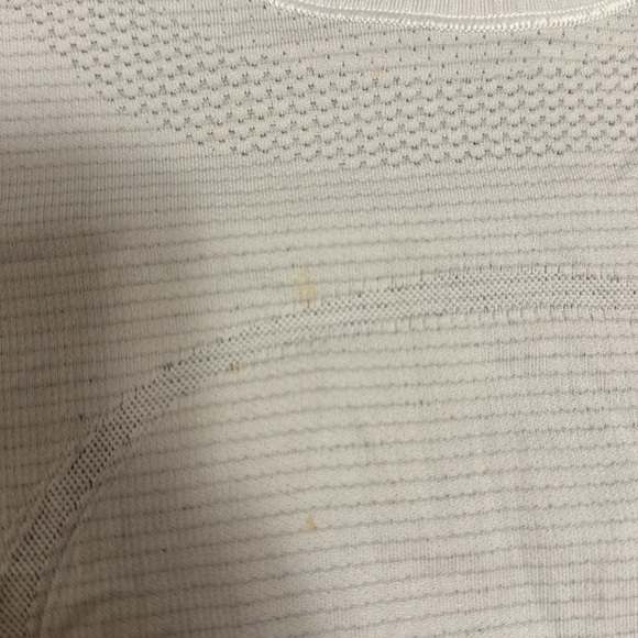 Lululemon Top! - Picture 3 of 4